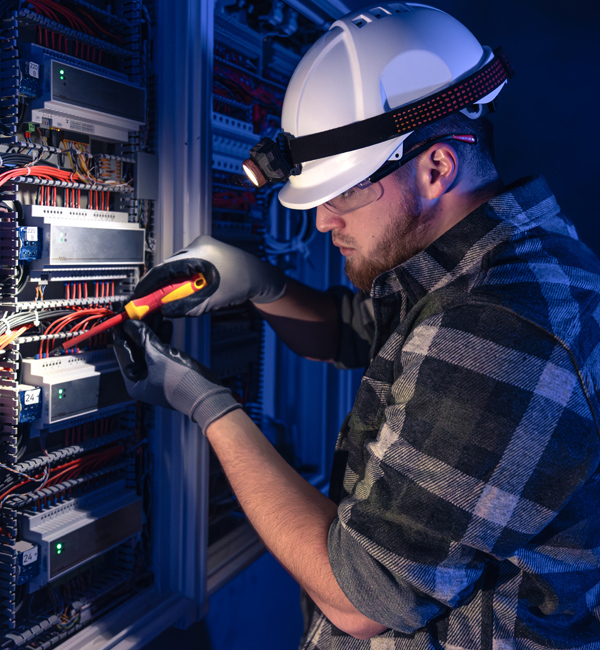 electric contractor insurance cost